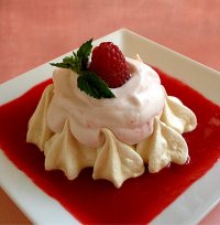Raspberry Cloud Cups with New Whipped Cream Recipe
