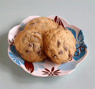 Sarah's Thick-with-a-Chew Chocolate Chip Cookies 