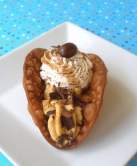 Chocolate Pumpkin Spice Latte Dessert Tacos Recipe Tutorial